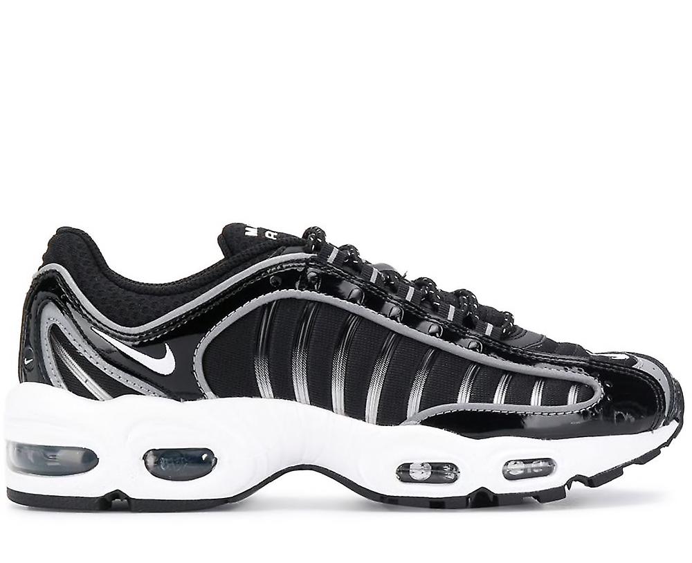 NIKE AIR MAX TAILWIND 4 ''BLACK'' SNEAKERS