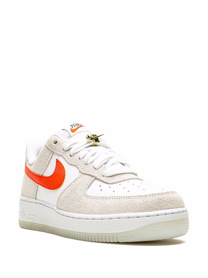 NIKE AIR FORCE 1 '07 SE ''ORANGE SUMMIT'' SNEAKERS