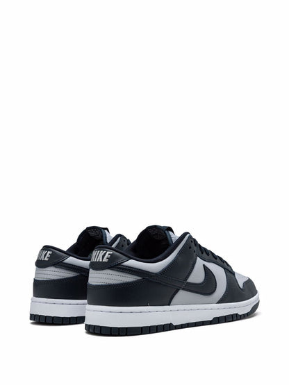 NIKE DUNK LOW SNEAKERS