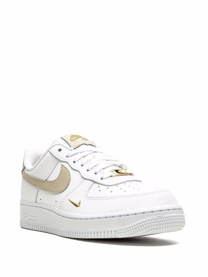 NIKE AIR FORCE 1 '07 WHITE RATTAN