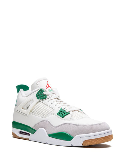 KIDS AIR JORDAN 4 SB RETRO ''PINE GREEN'' SNEAKERS
