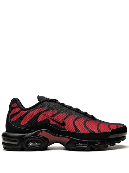 NIKE AIR MAX PLUS ''BRED REFLECTIVE'' SNEAKERS
