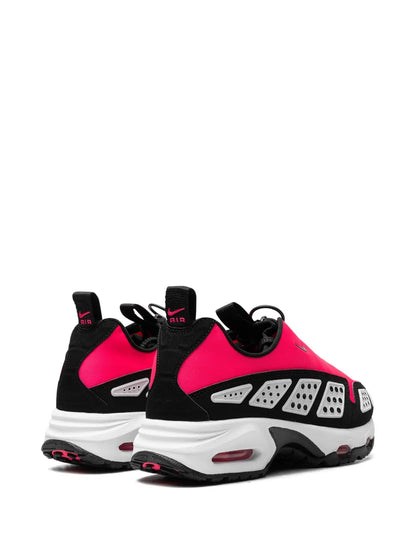NIKE AIR MAX SUNDER ''HIGHLIGHTER PINK'' SNEAKERS