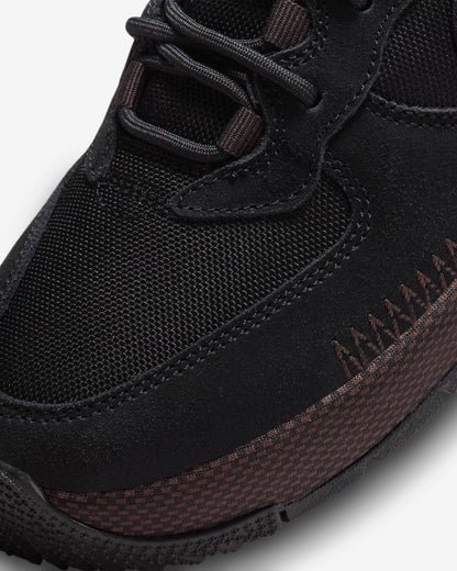 NIKE AIR FORCE 1 WILD SNEAKERS