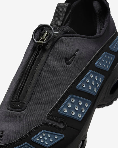 NIKE AIR MAX SUNDER SNEAKERS