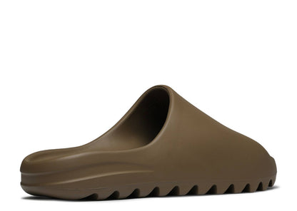 YEEZY SLIDES 'EARTH BROWN'
