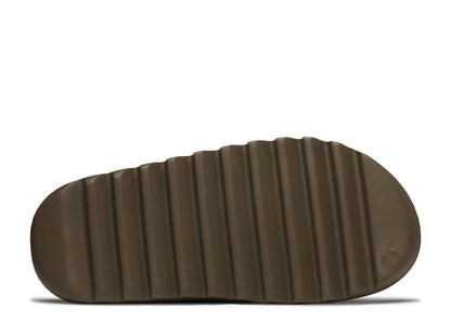 YEEZY SLIDES 'EARTH BROWN'